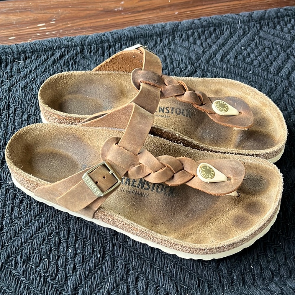 Birkenstock Gizeh sandals